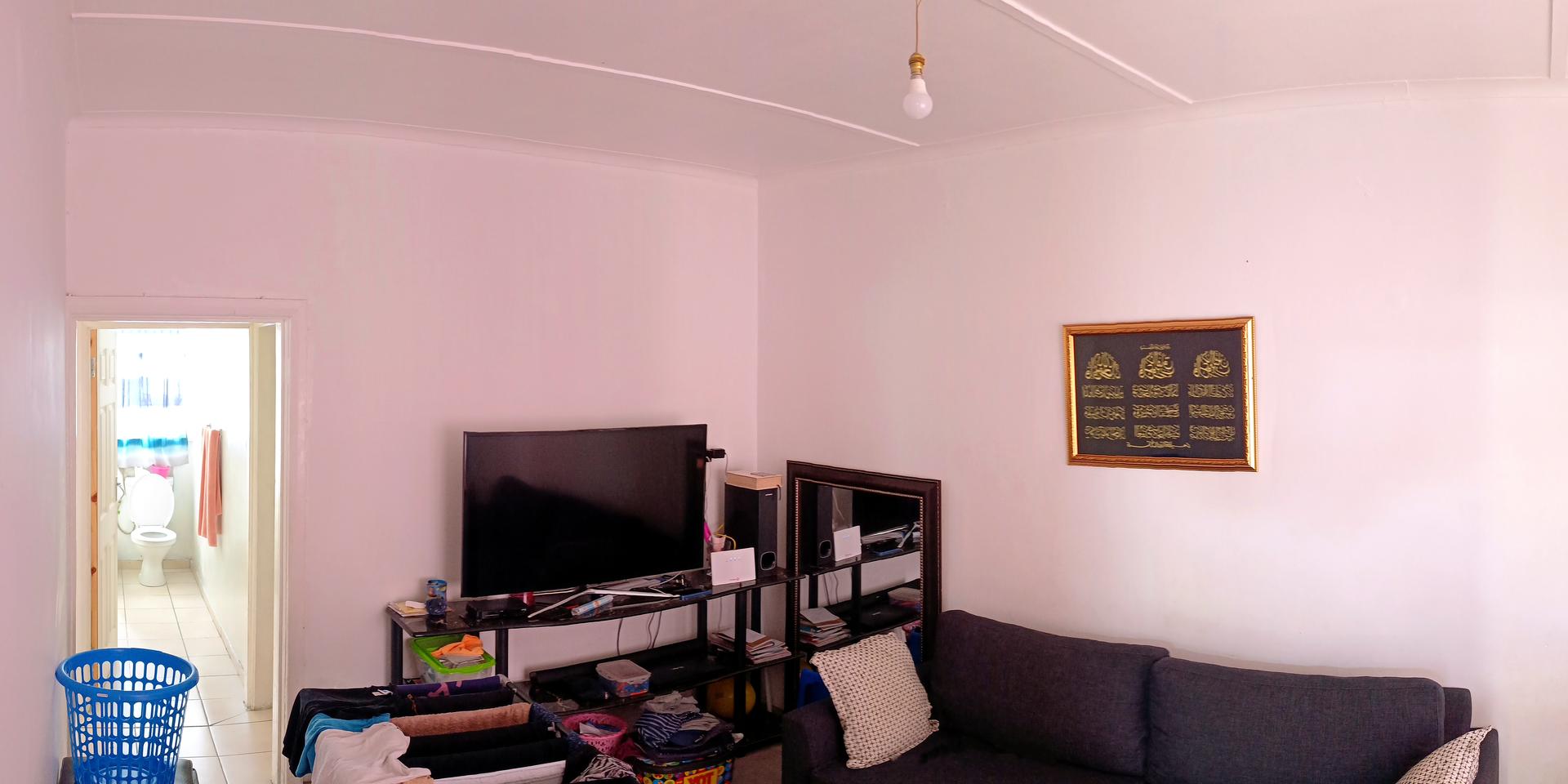 Image 2 of 6