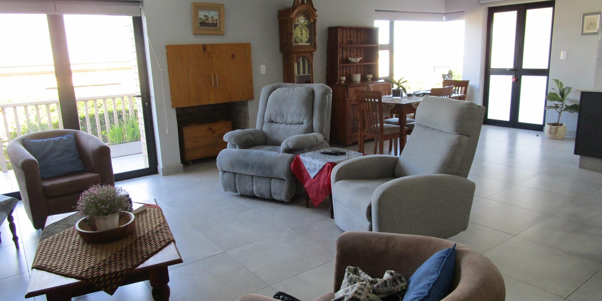 Image 3 of 6