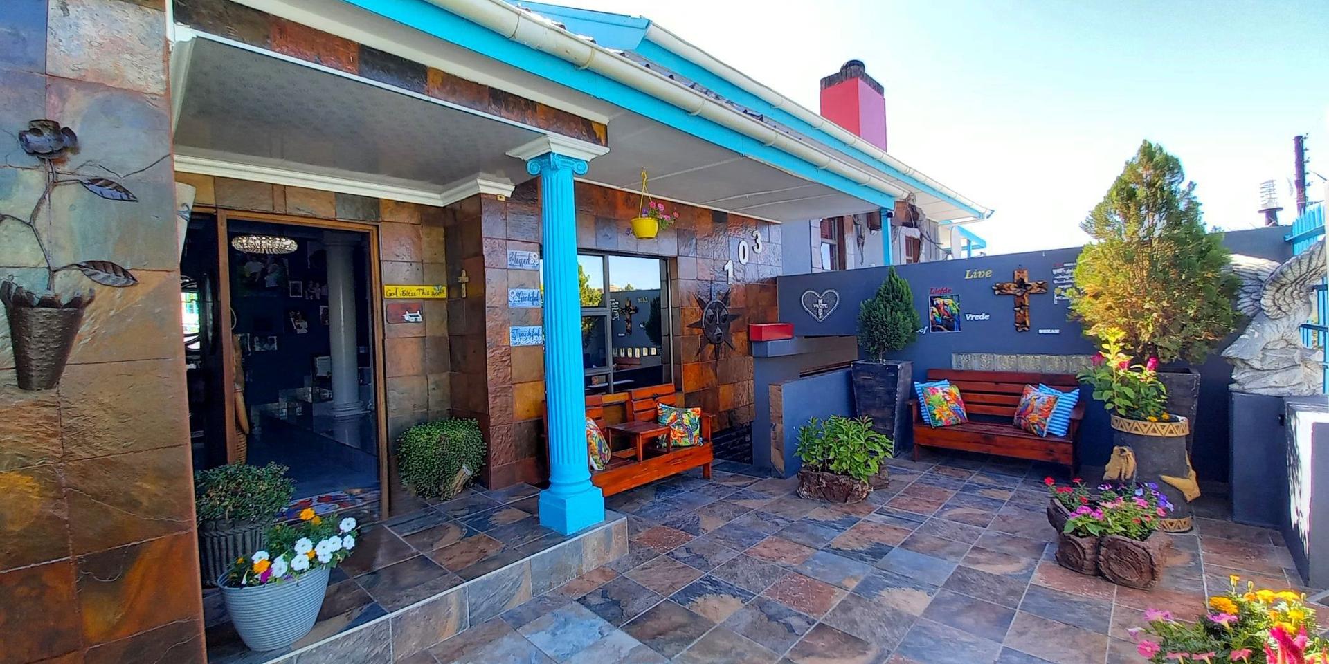 Image 3 of 6