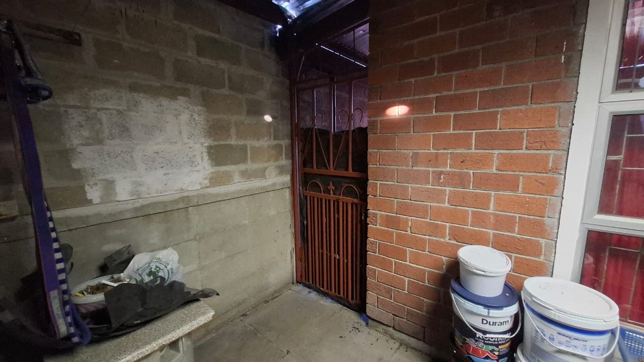 Image 23