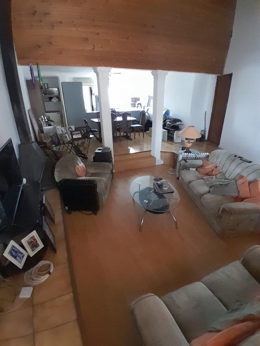 Image 4 of 6