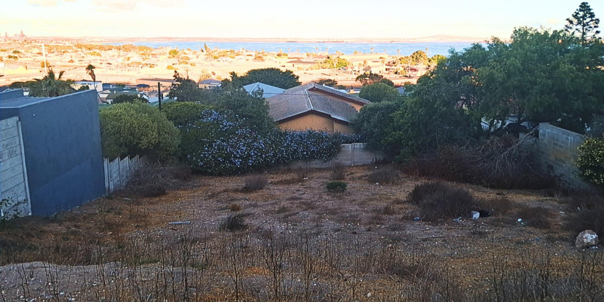 Image 2 of 6