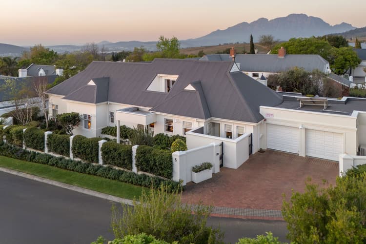Main property image