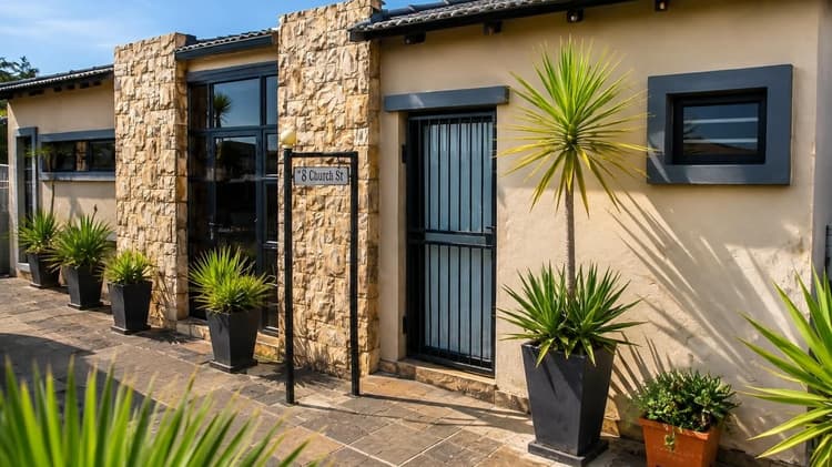 Main property image