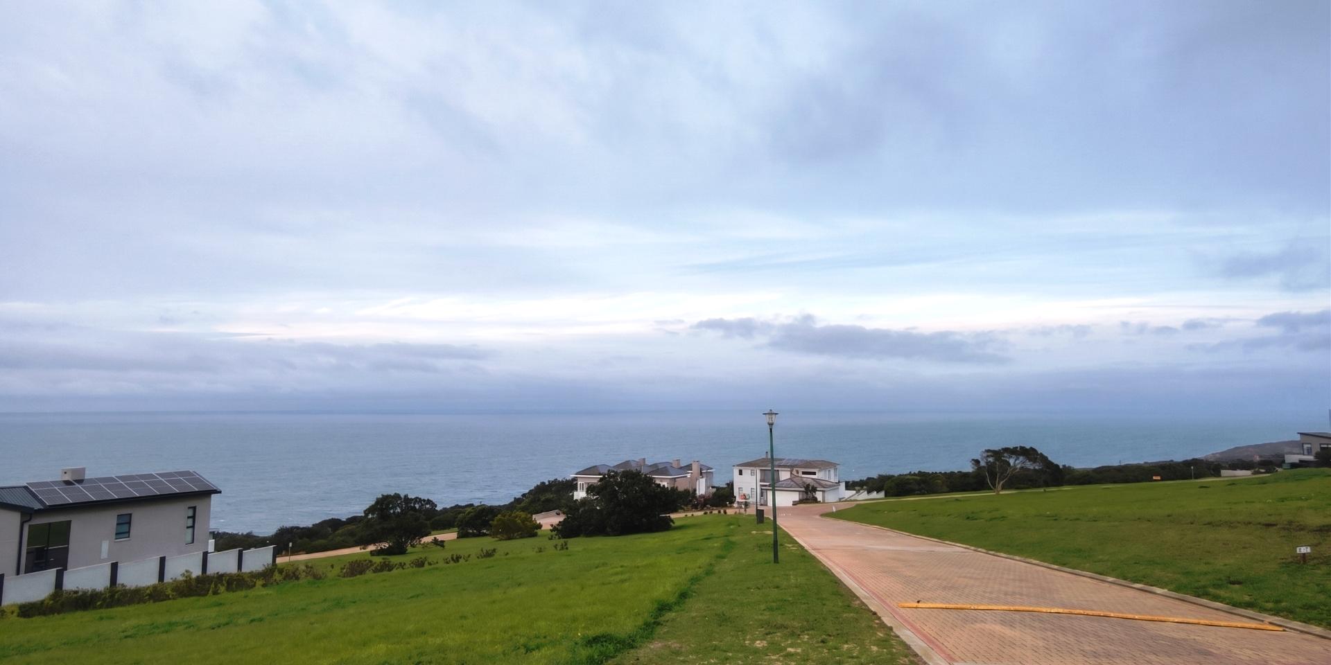 Image 4 of 6