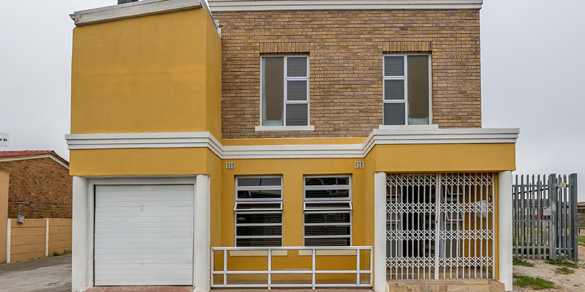 Image 1 of 6