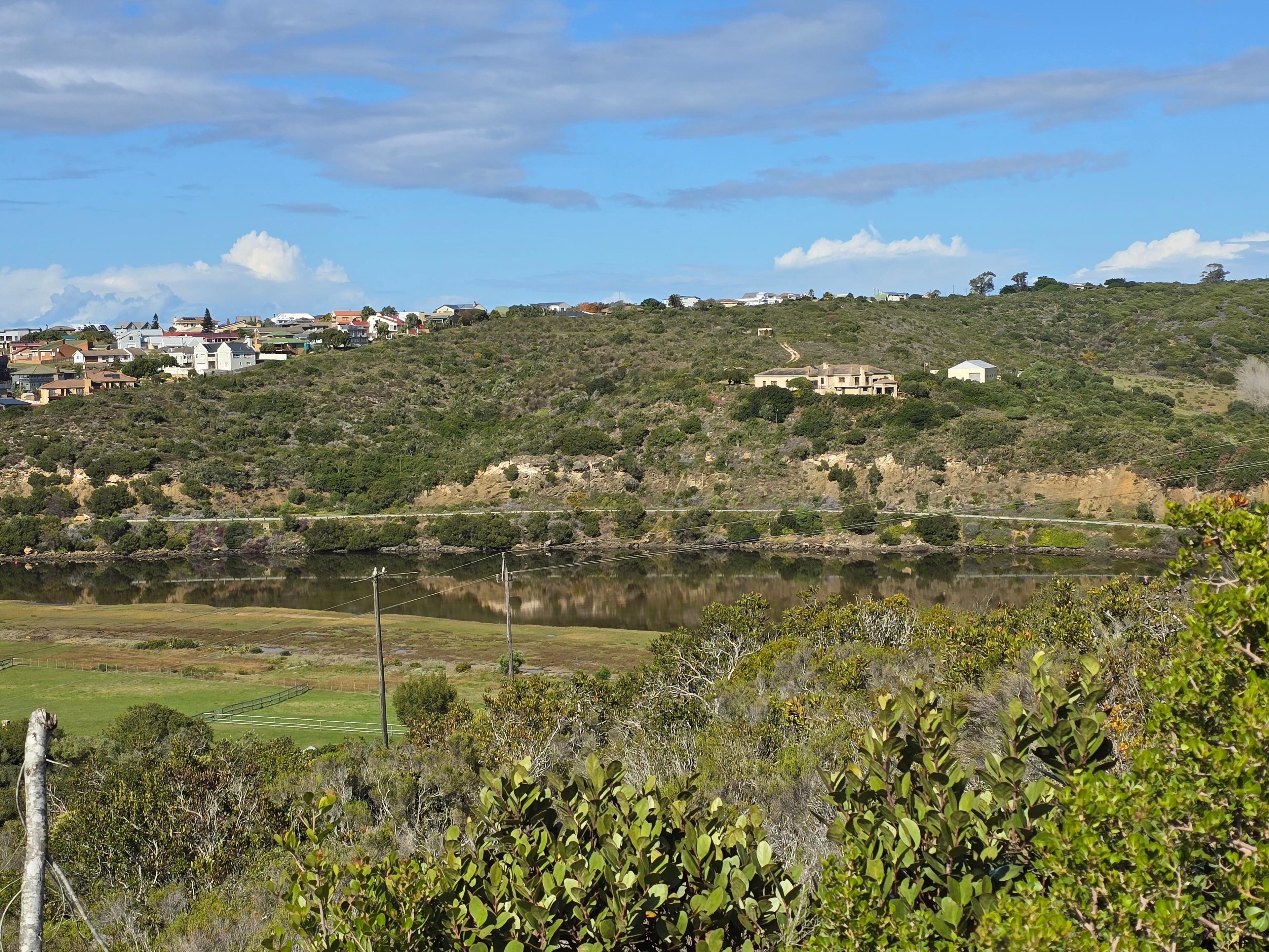 Image 2 of 6