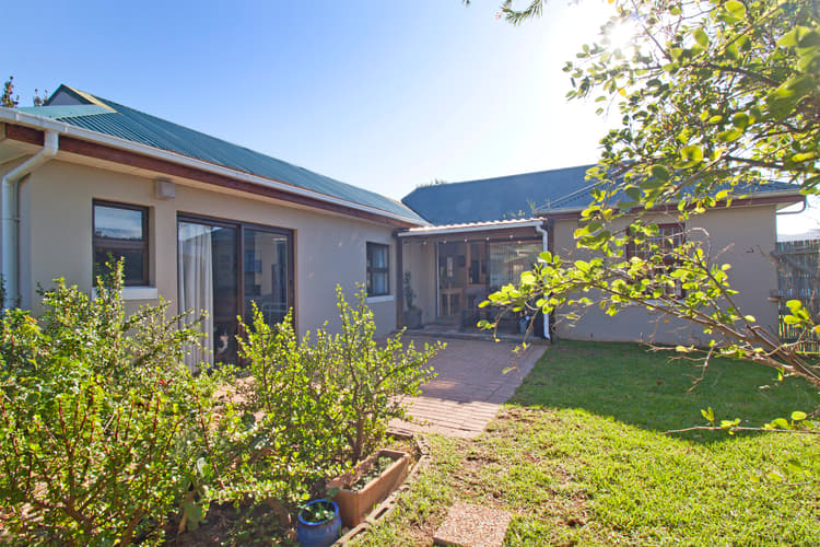 Main property image