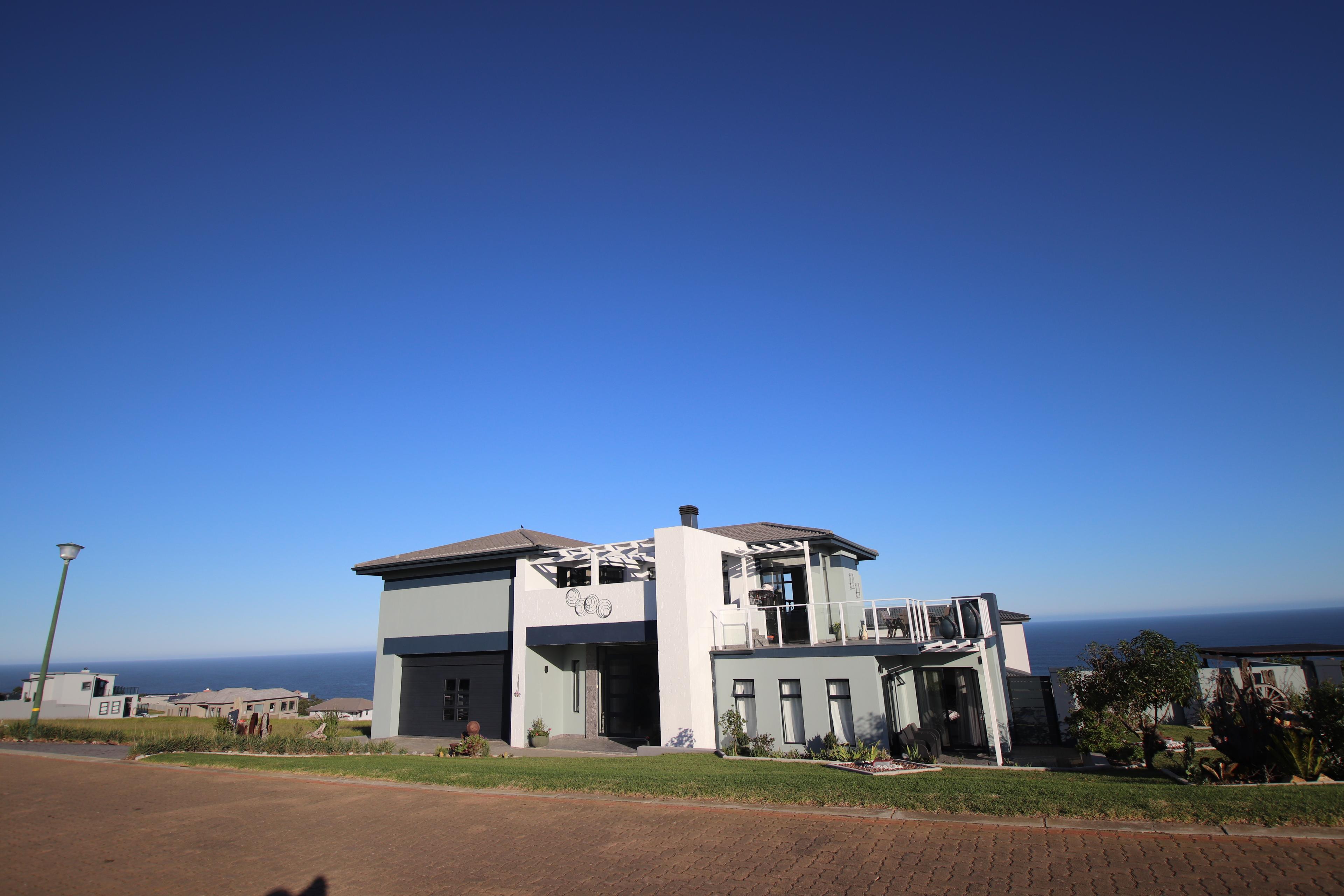 Image 4 of 6