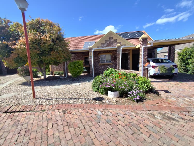 Main property image