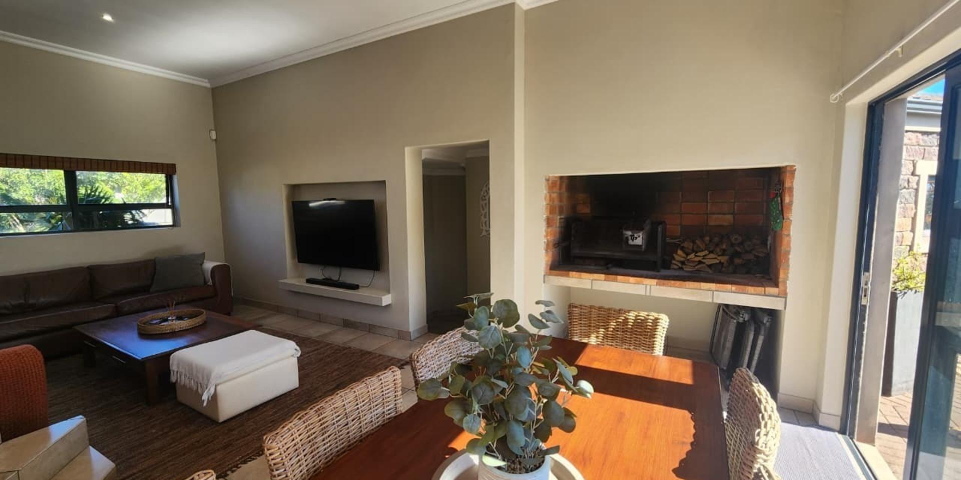Image 5 of 6