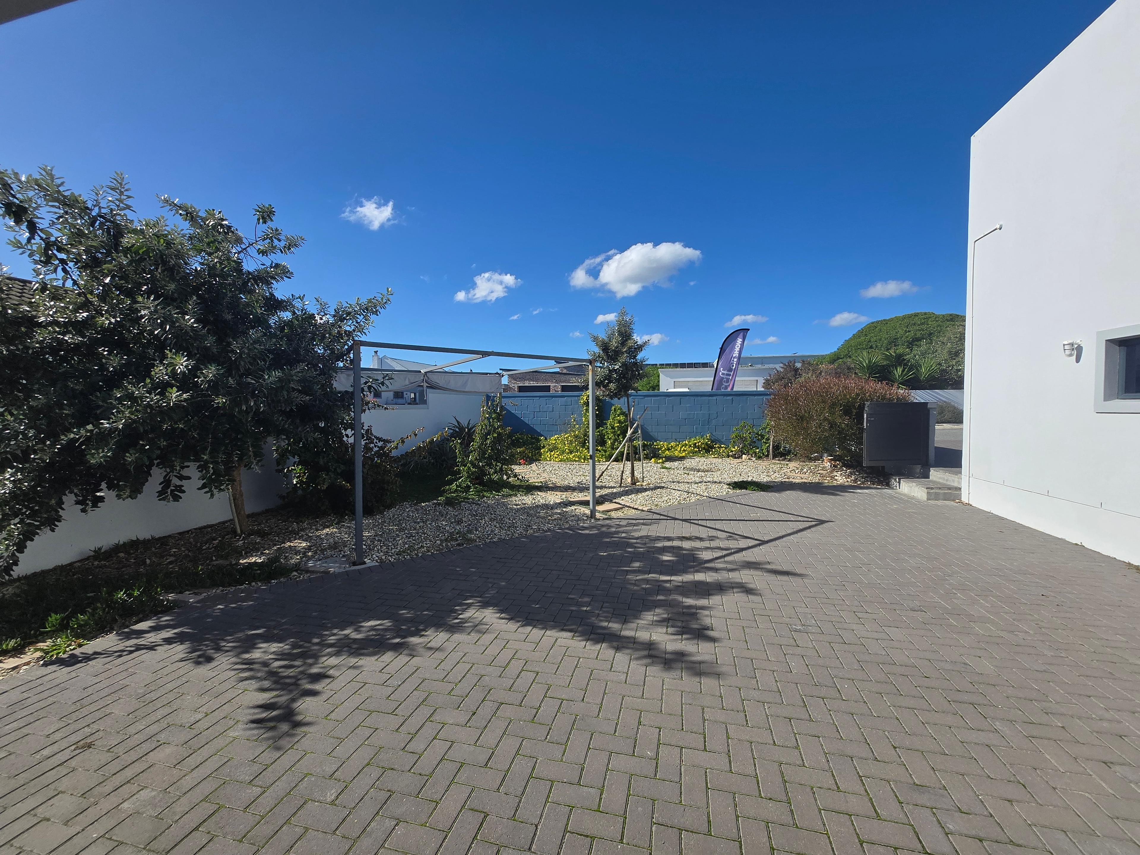 Image 5 of 6