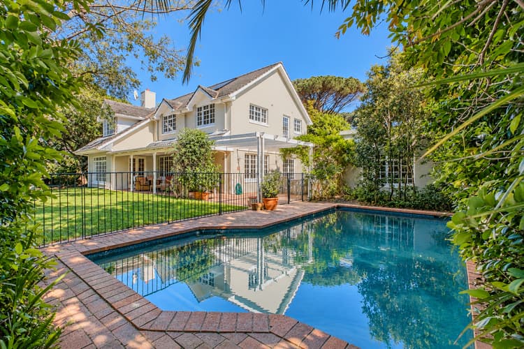 Main property image