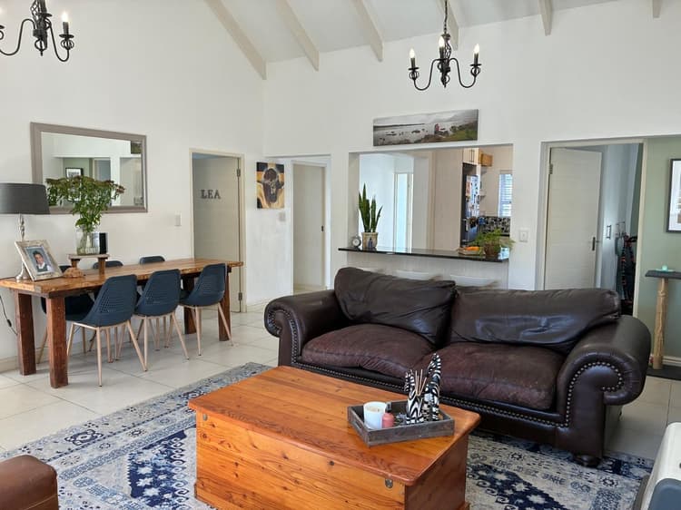 Main property image