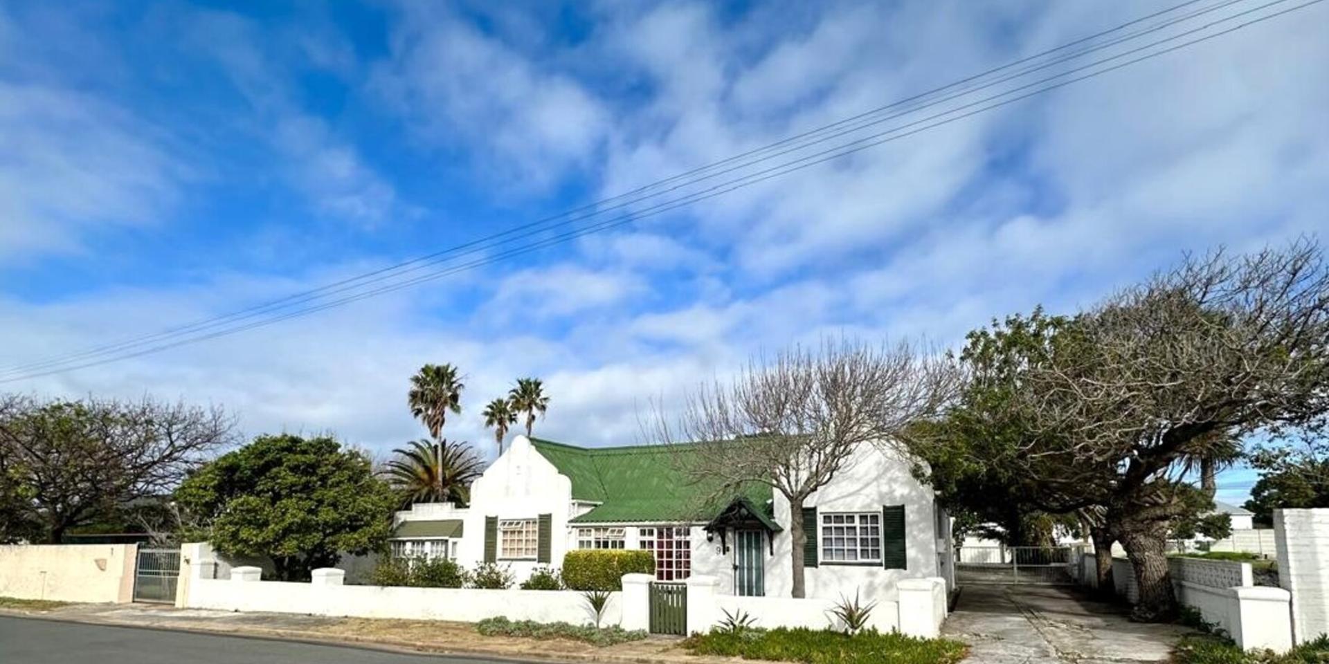Image 4 of 6