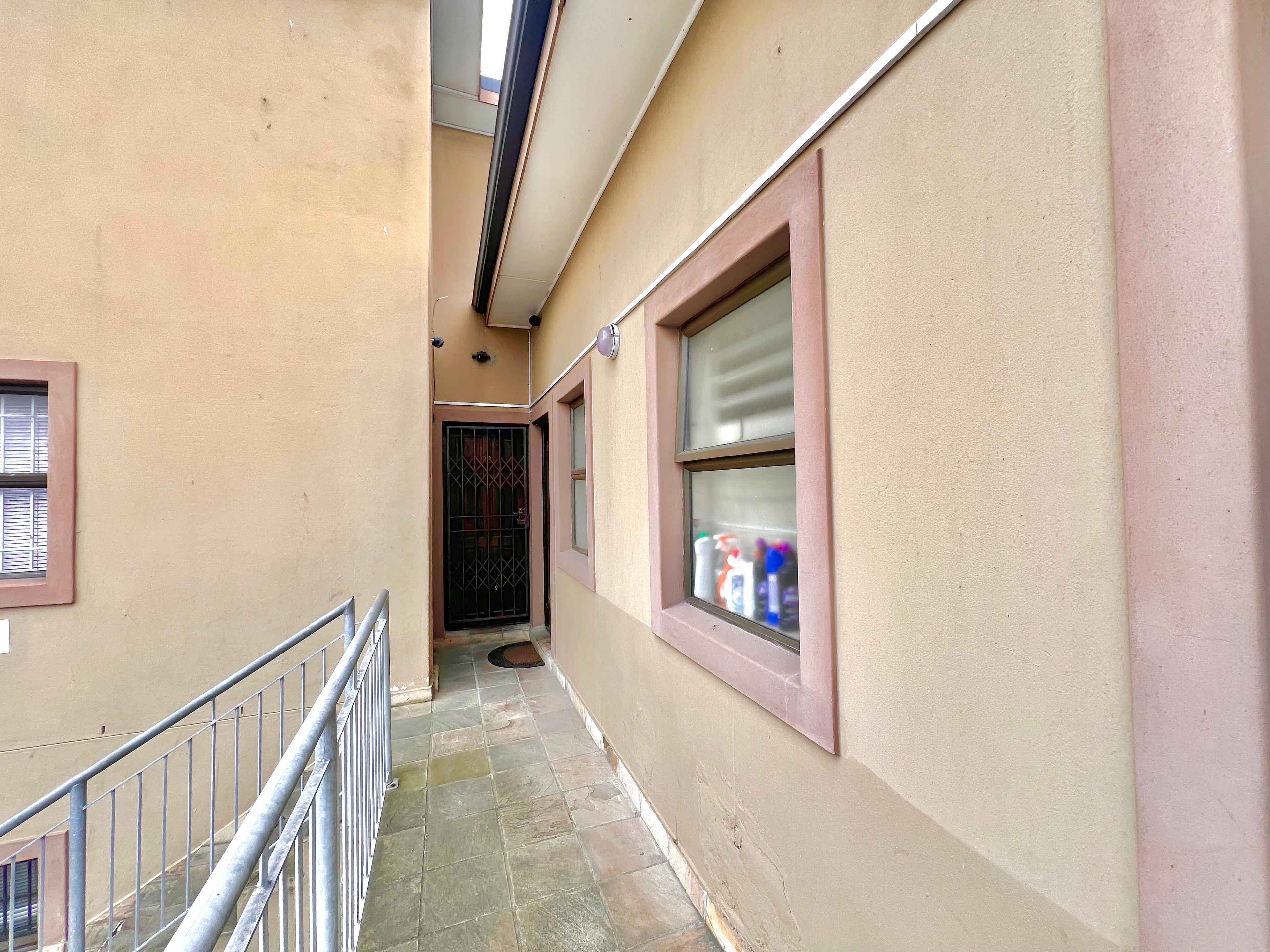 Image 12
