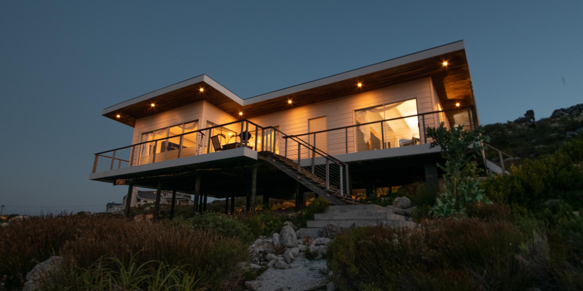 Image 3 of 6
