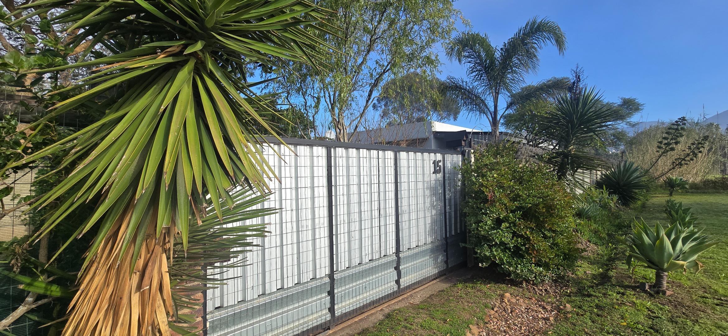 Image 4 of 6