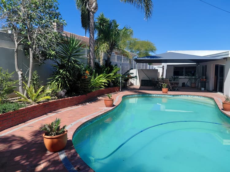 Main property image