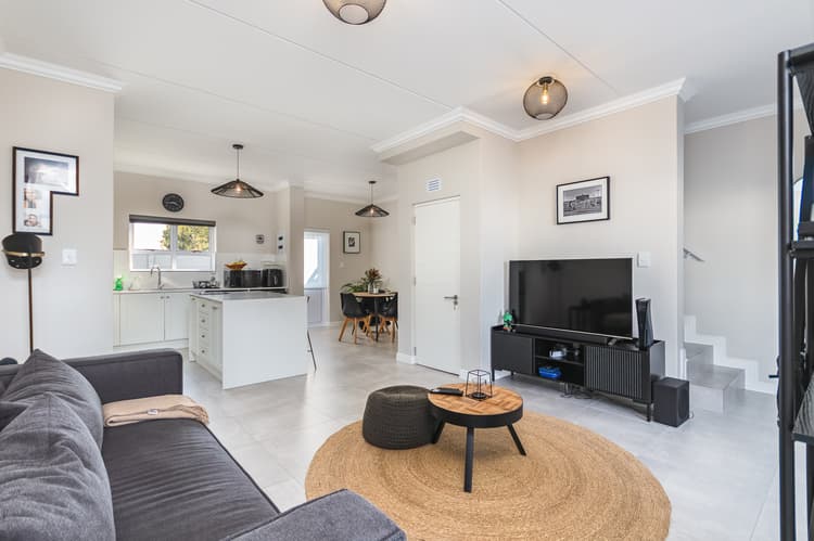 Main property image