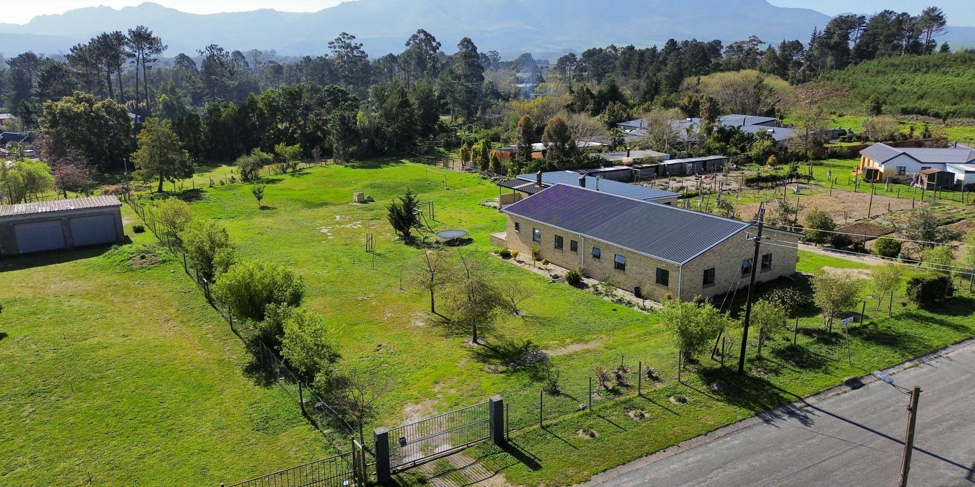 Image 2 of 6