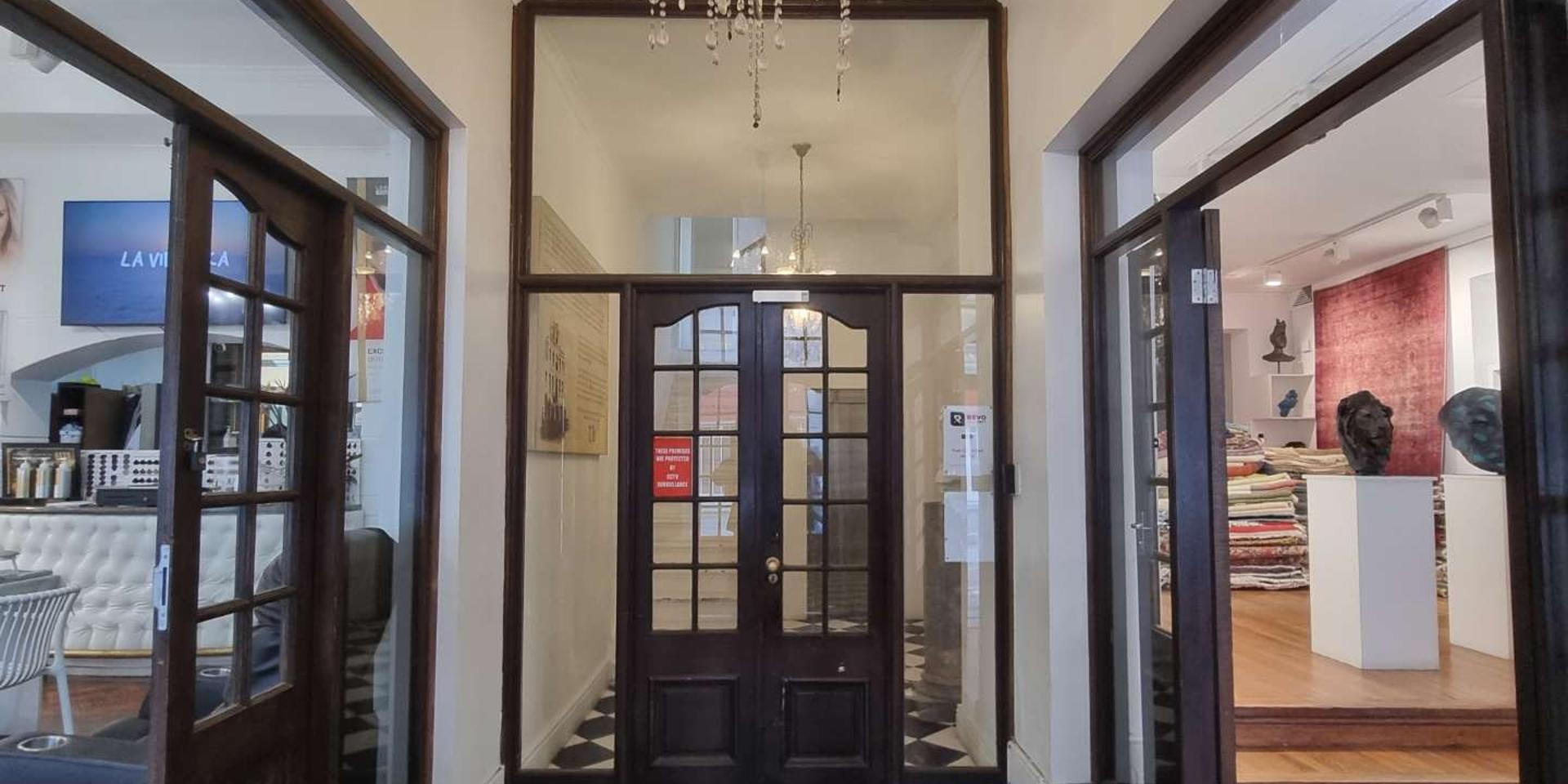 Image 4 of 6
