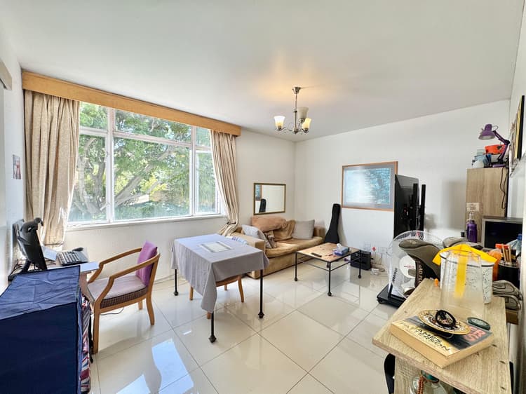 Main property image