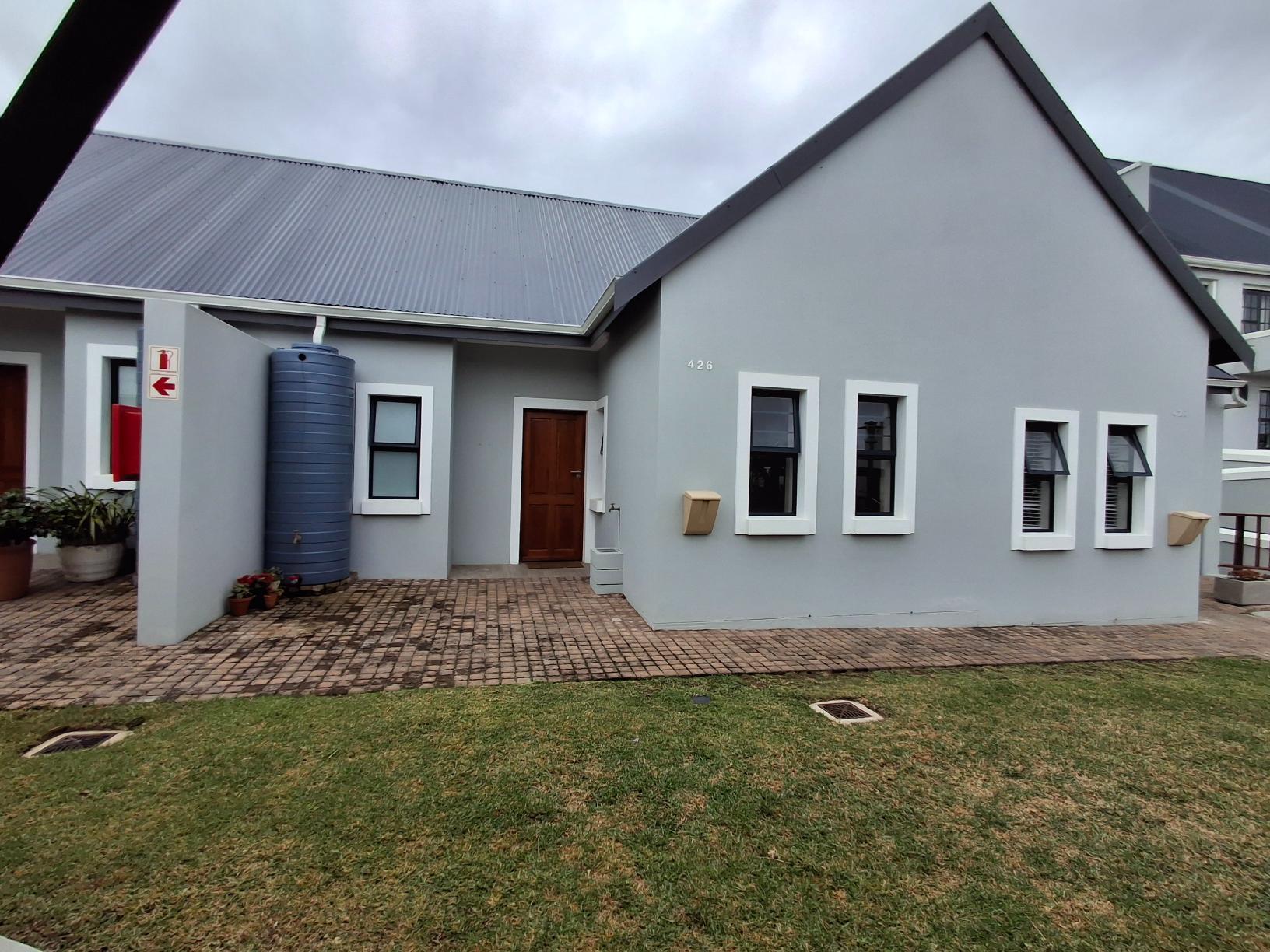 Image 2 of 6