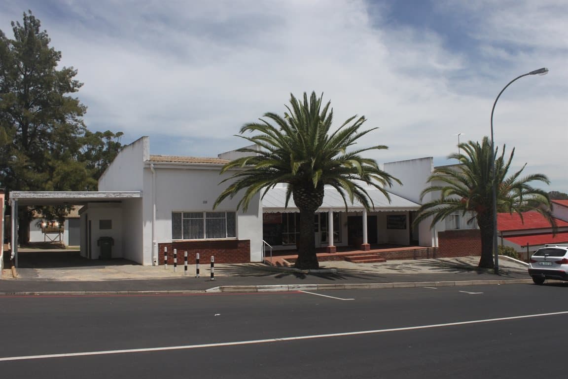 Image 5 of 6