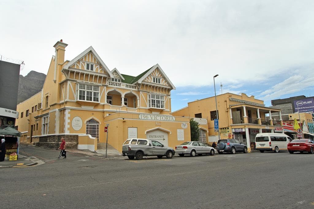 Image 5 of 6
