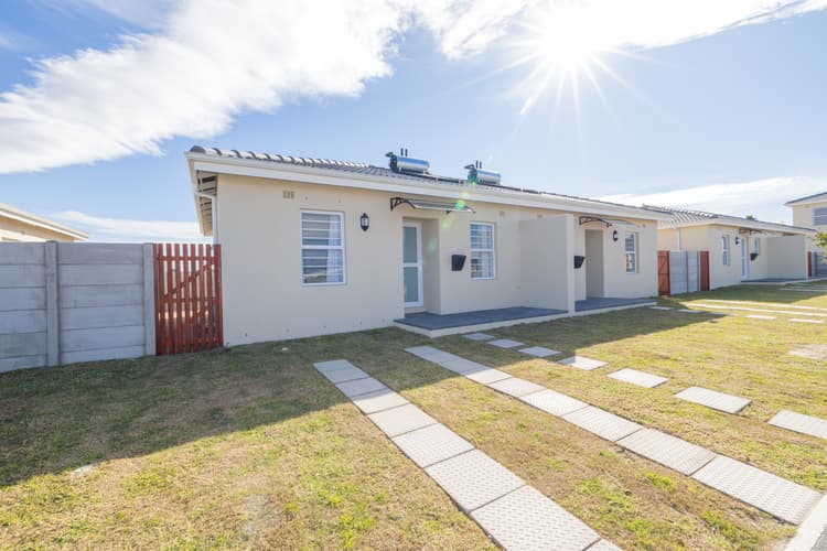 Main property image