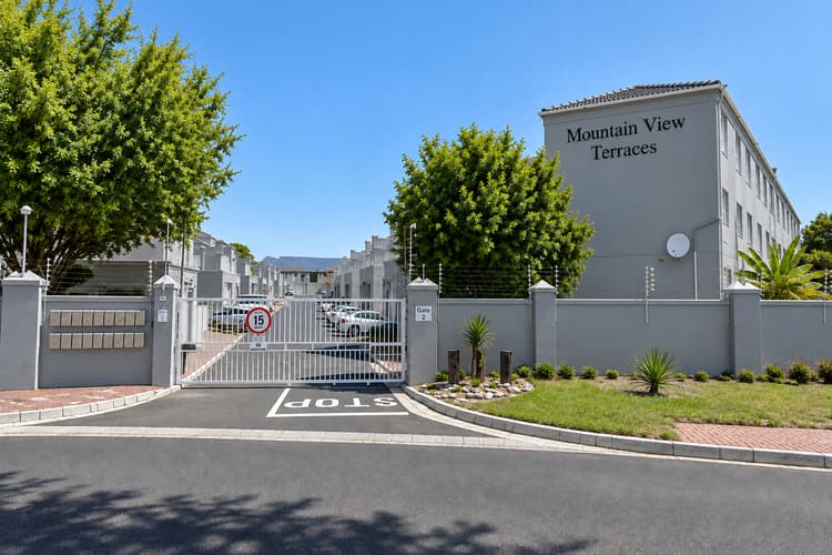 Main property image