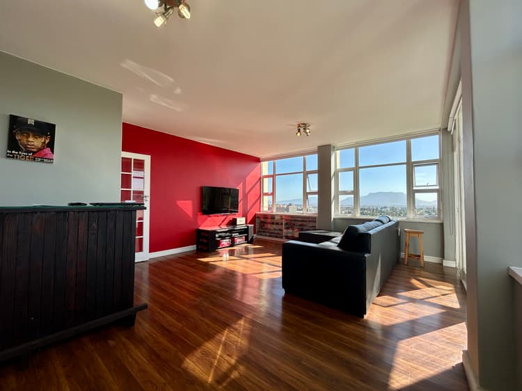 Main property image