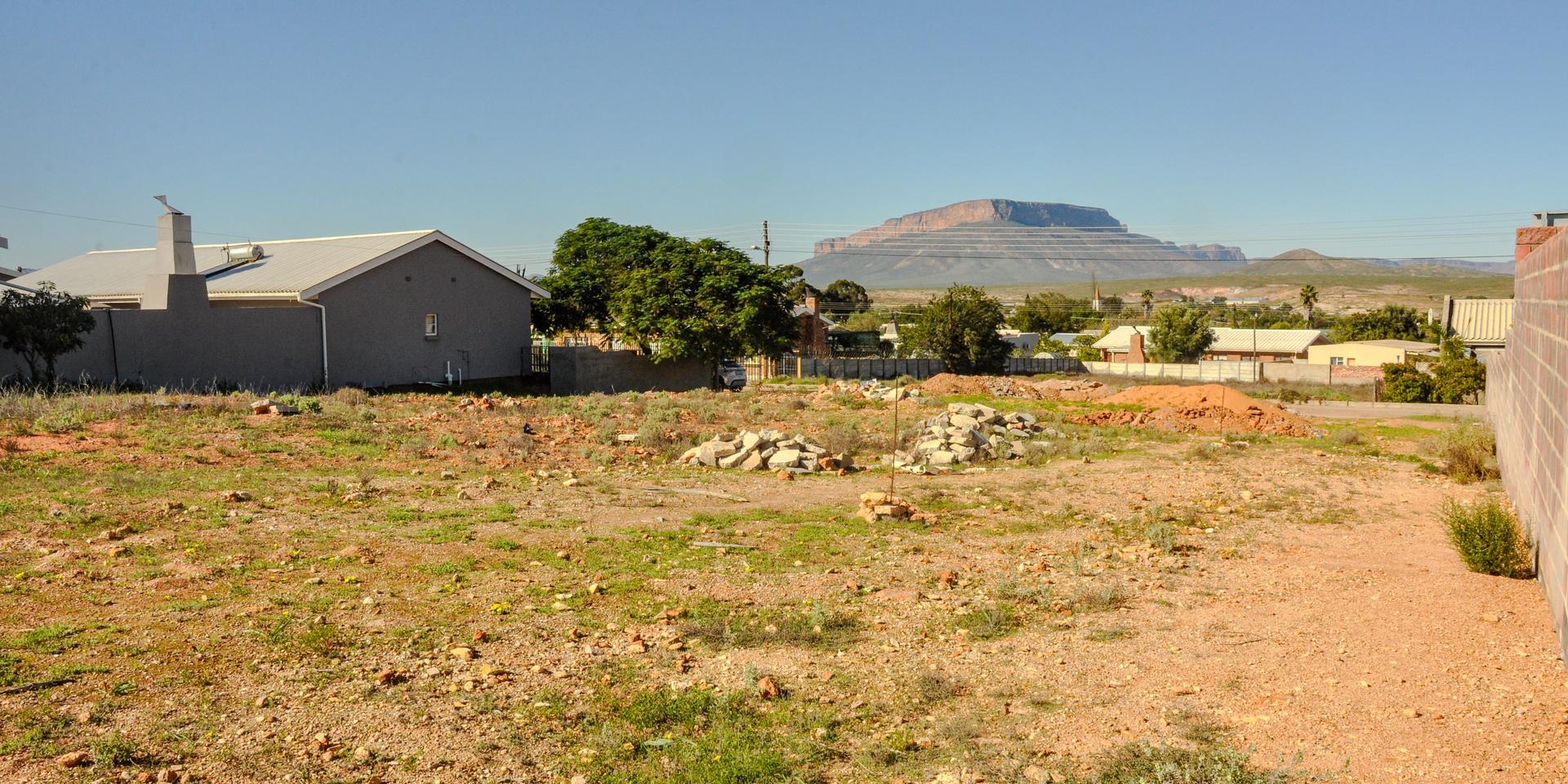 Image 2 of 6