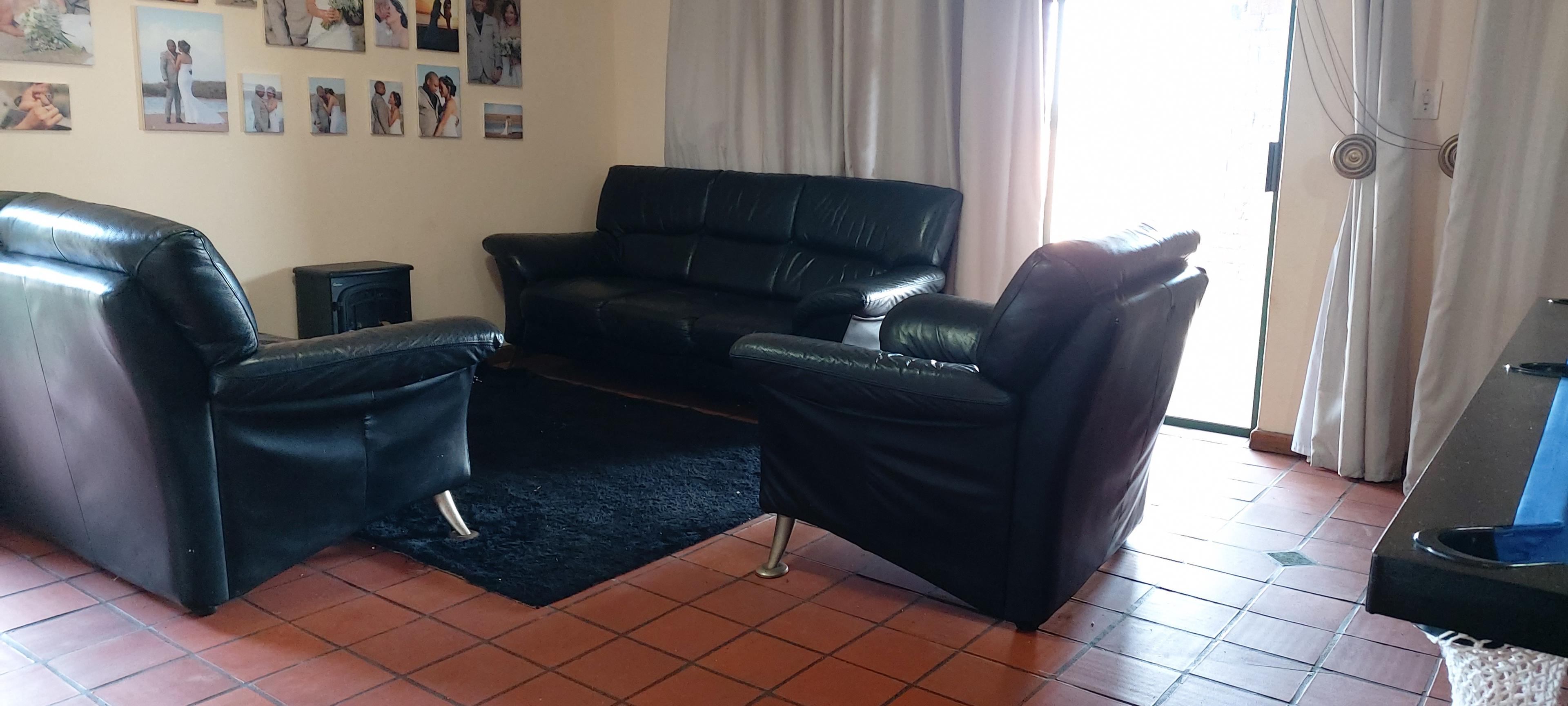 Image 3 of 6