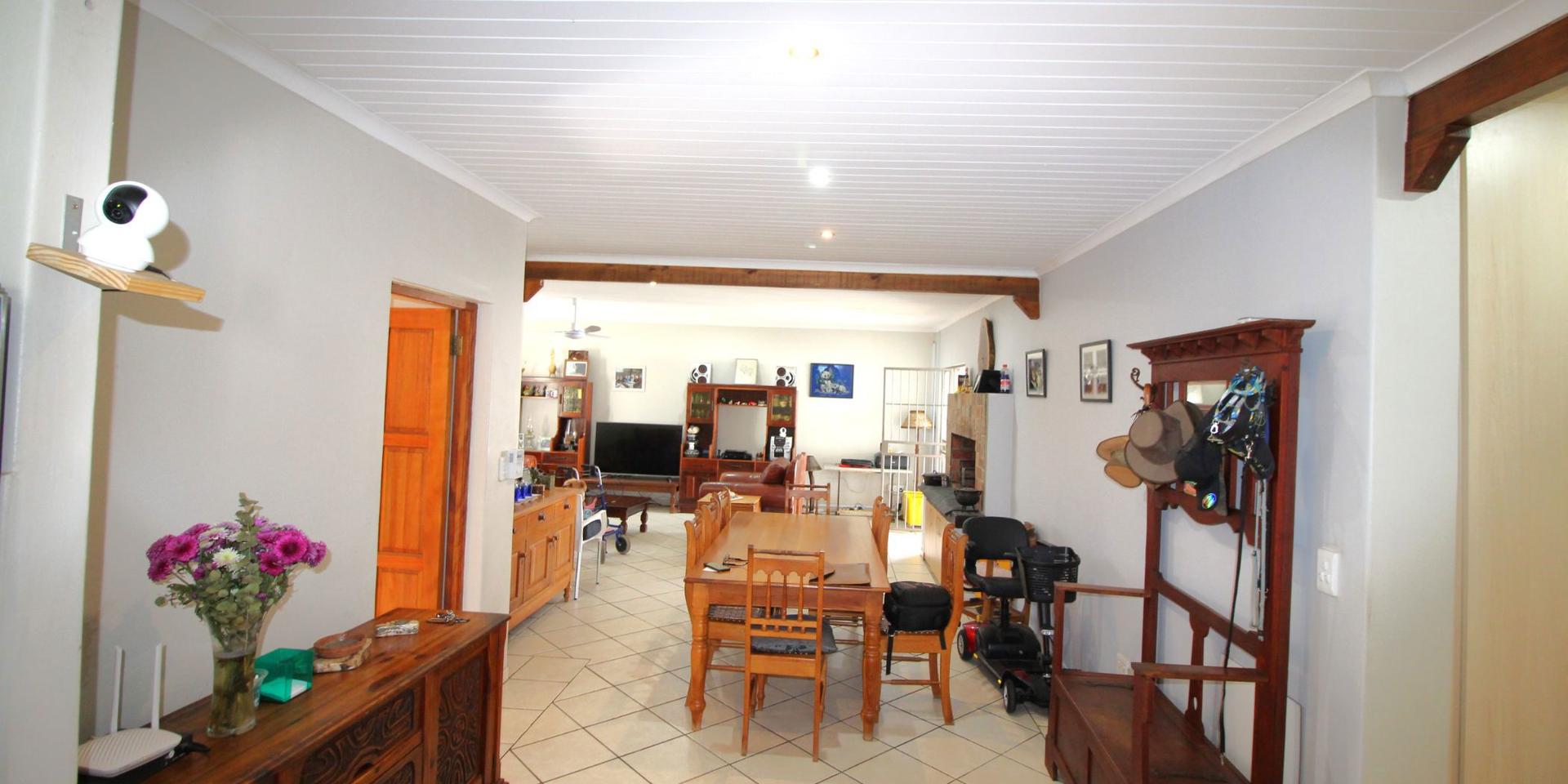 Image 5 of 6