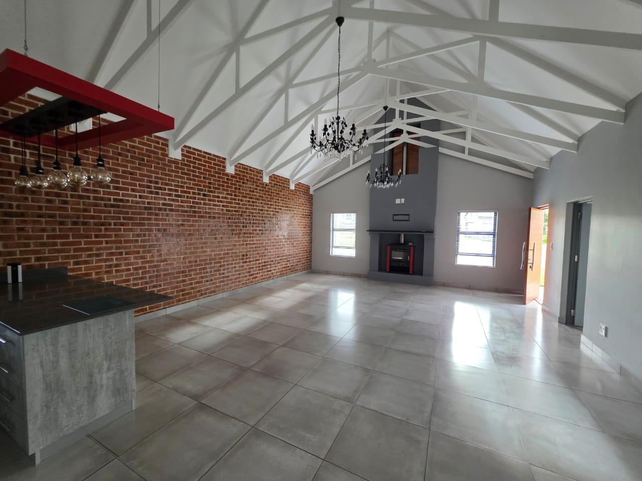 Image 2 of 6