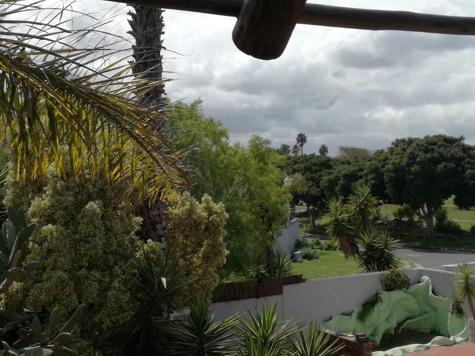 Image 2 of 6