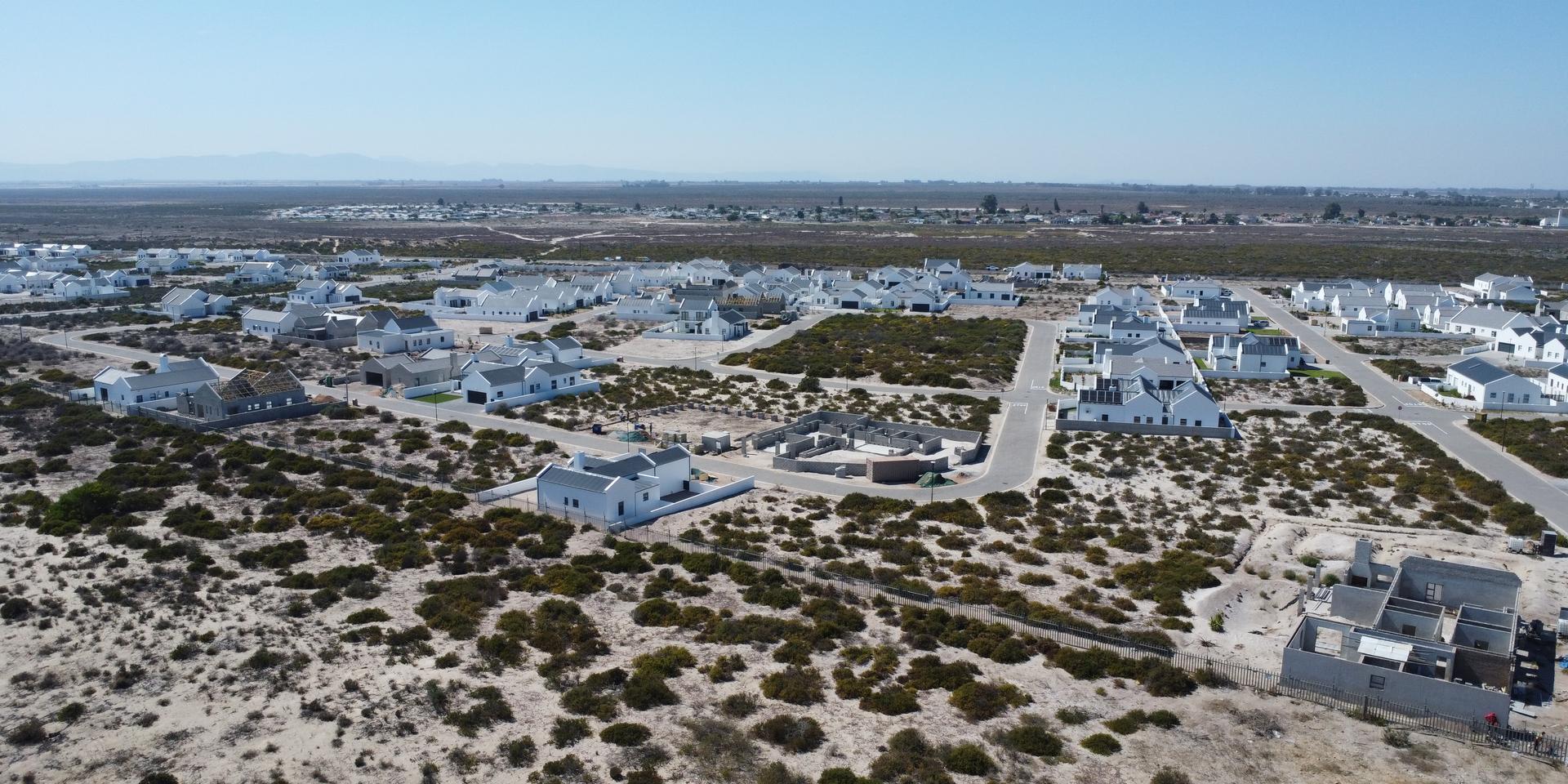 Image 4 of 6