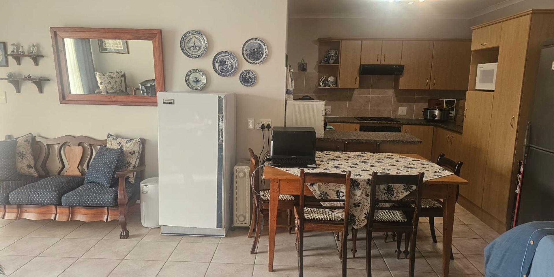 Image 5 of 6