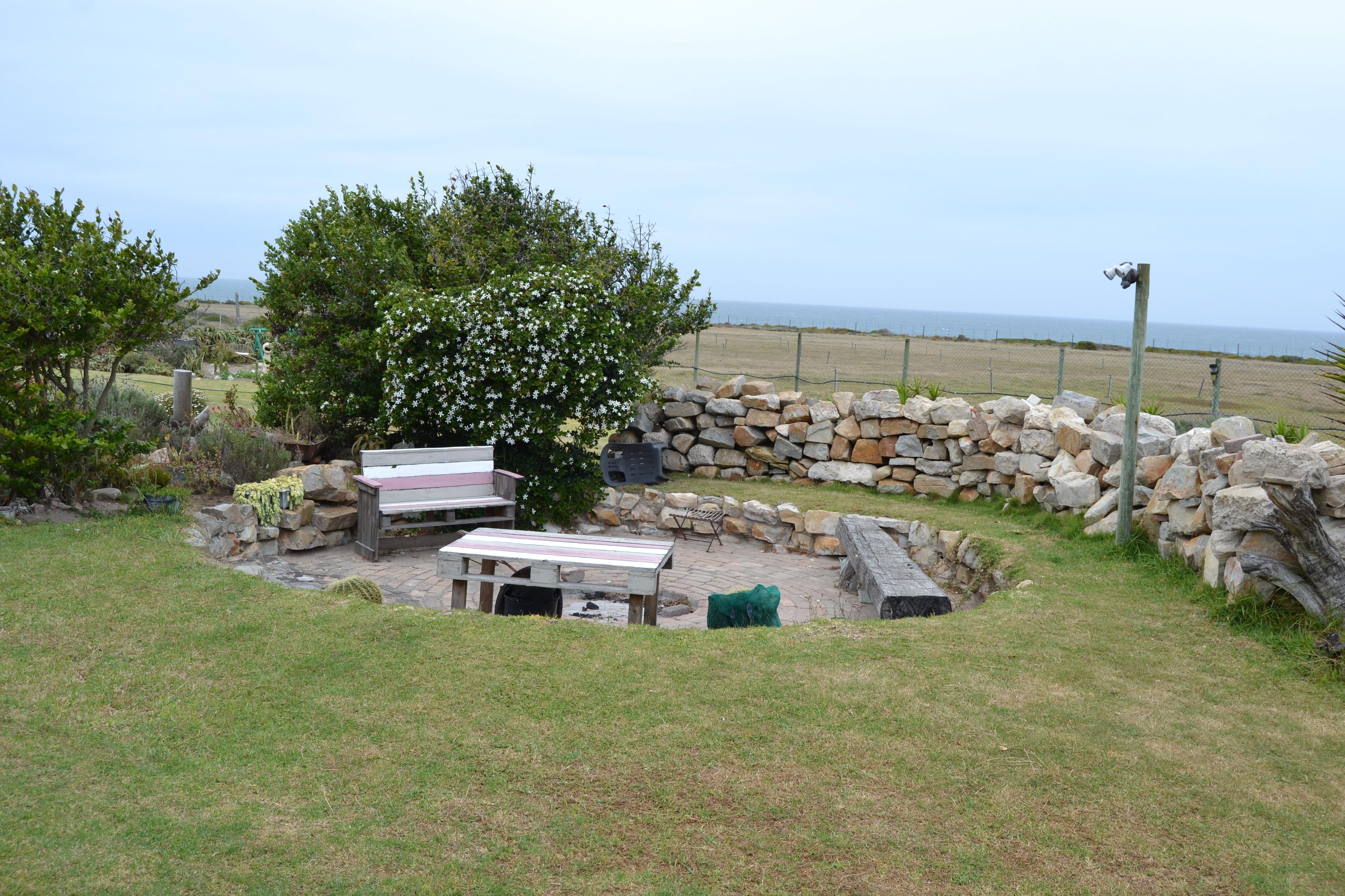 Image 5 of 6