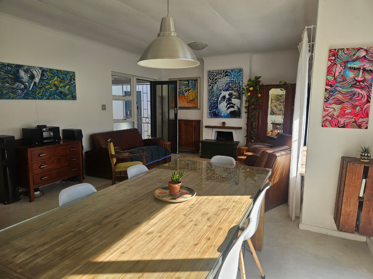 Image 5 of 6