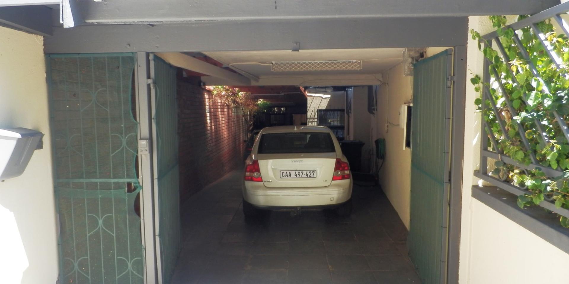 Image 5 of 6
