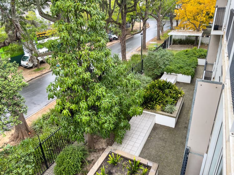 Main property image