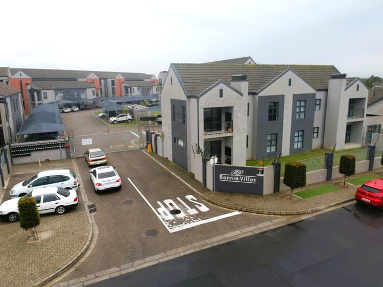 Main property image