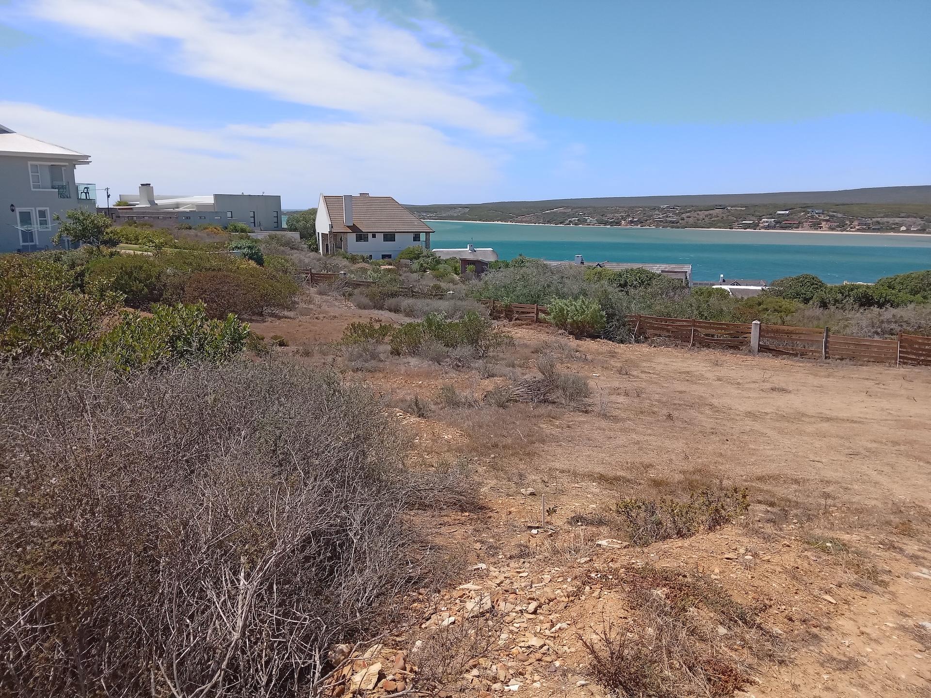 Image 4 of 6