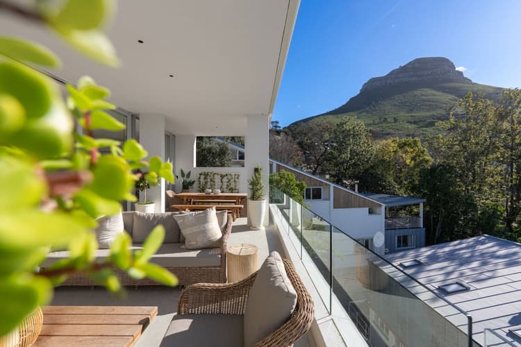 Main property image