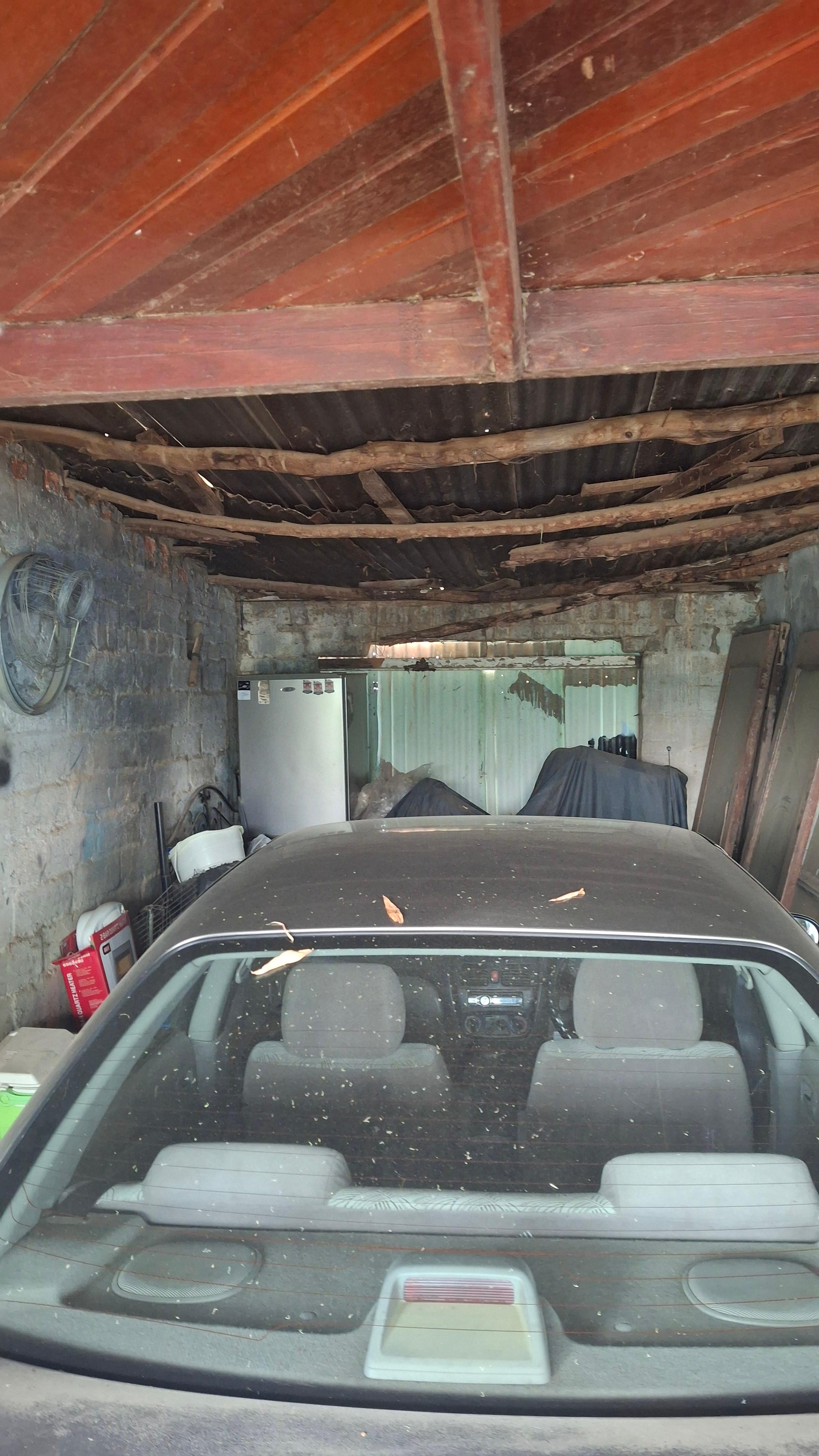 Image 3 of 6