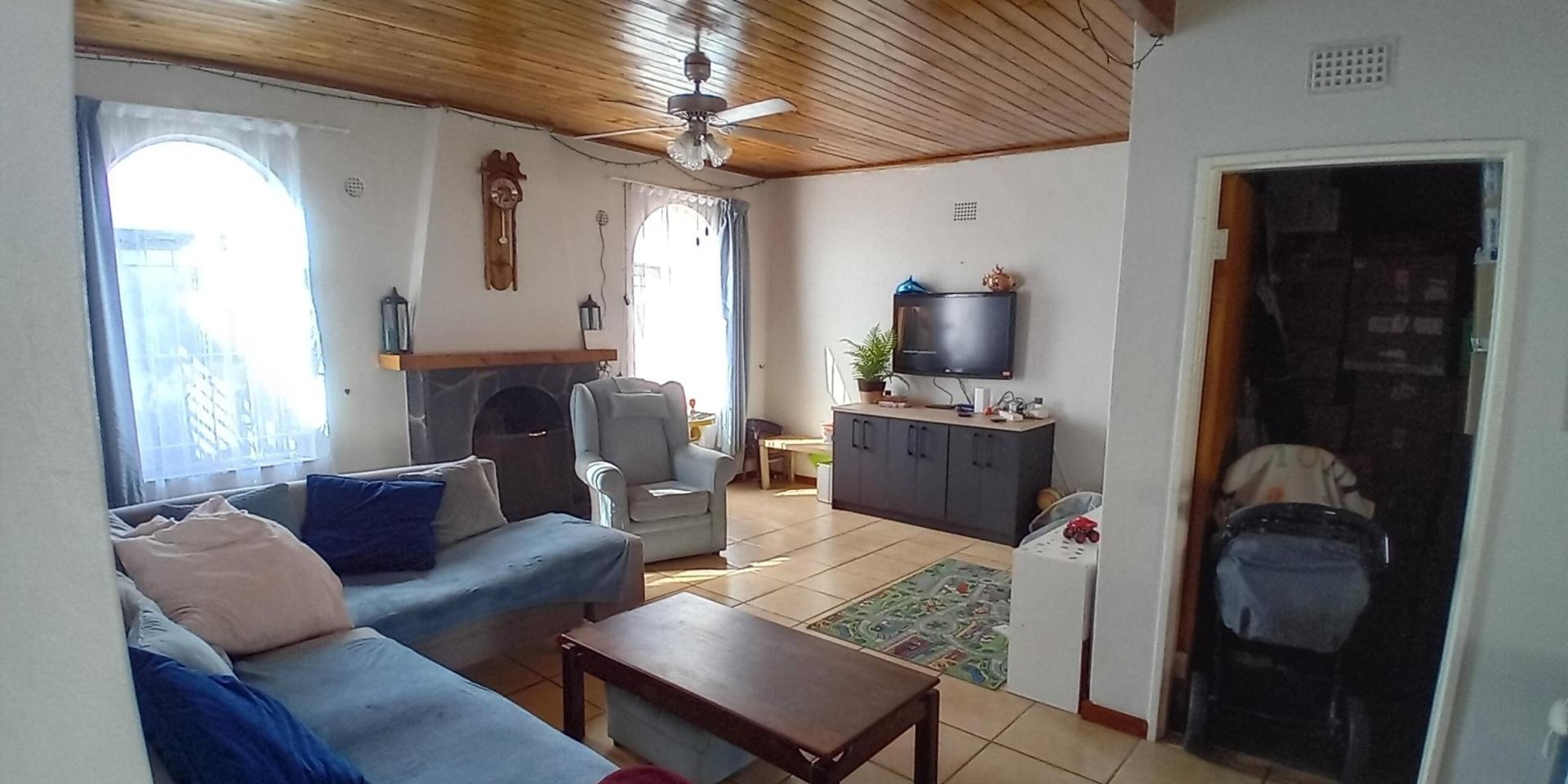 Image 5 of 6