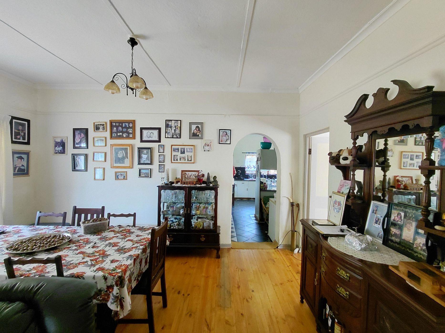 Image 5 of 6